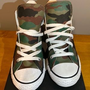 Converse emoji camo sneakers